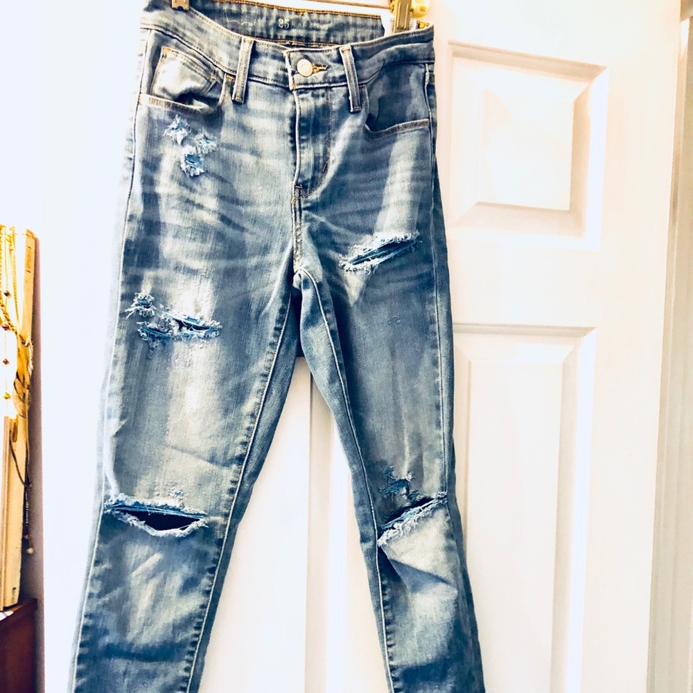 Levi’s High Waisted Skinny Jeans